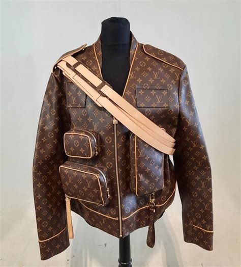 louis vuitton jas 12000 euro|louis vuitton lv.